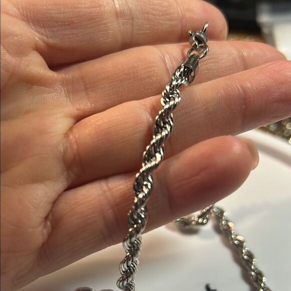 Silver Twisted Rope Chain Necklace - Picture 2 of 3
